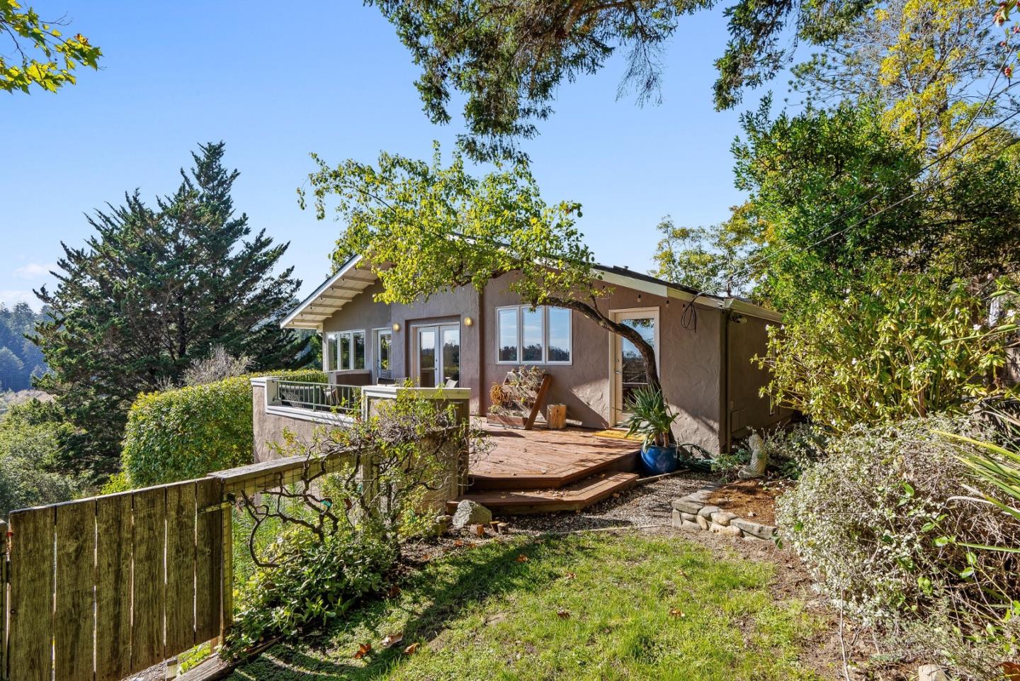 2222 Ocean Street Extension