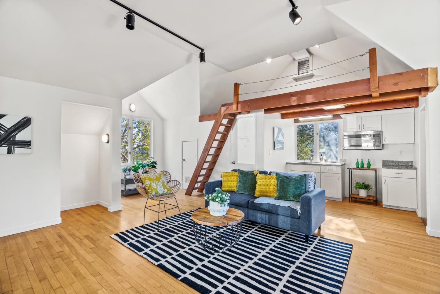 2222 Ocean Street Extension