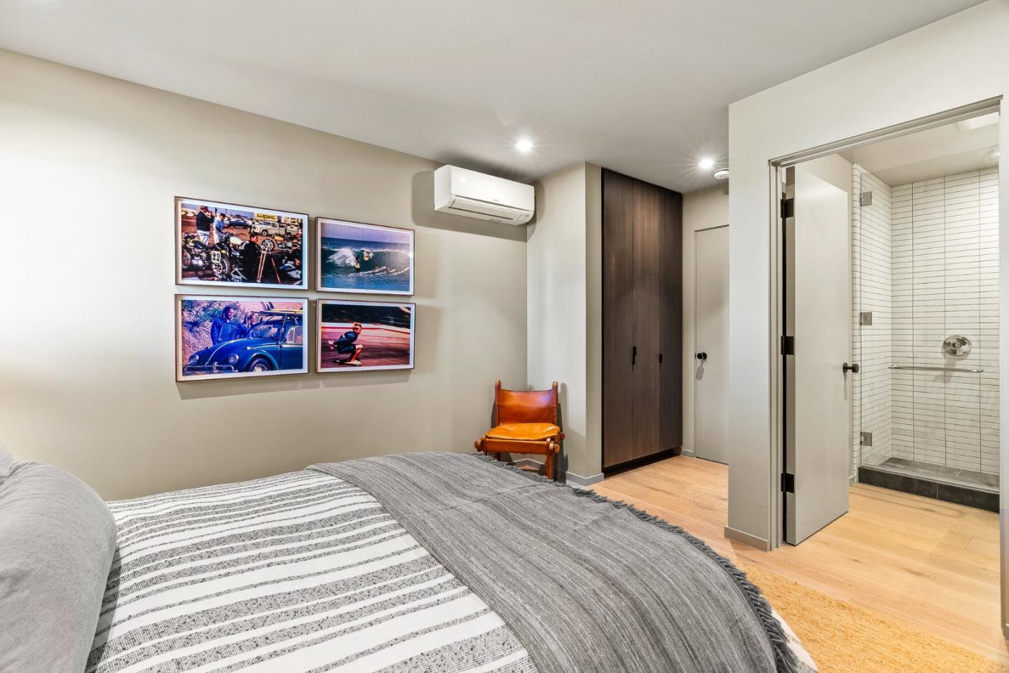 1122 West Cliff Drive