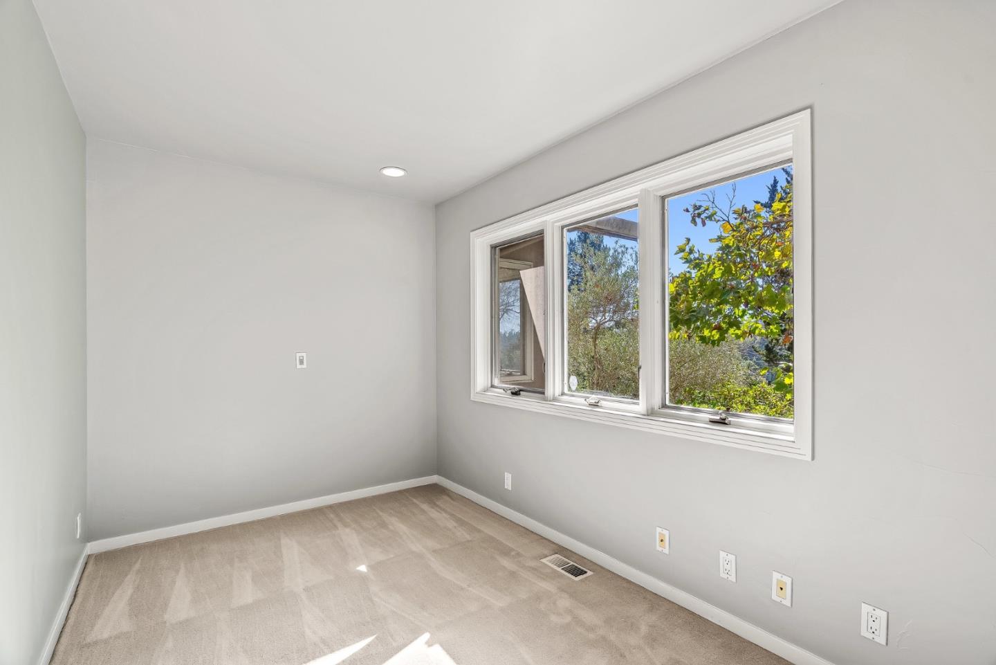 2222 Ocean Street Extension