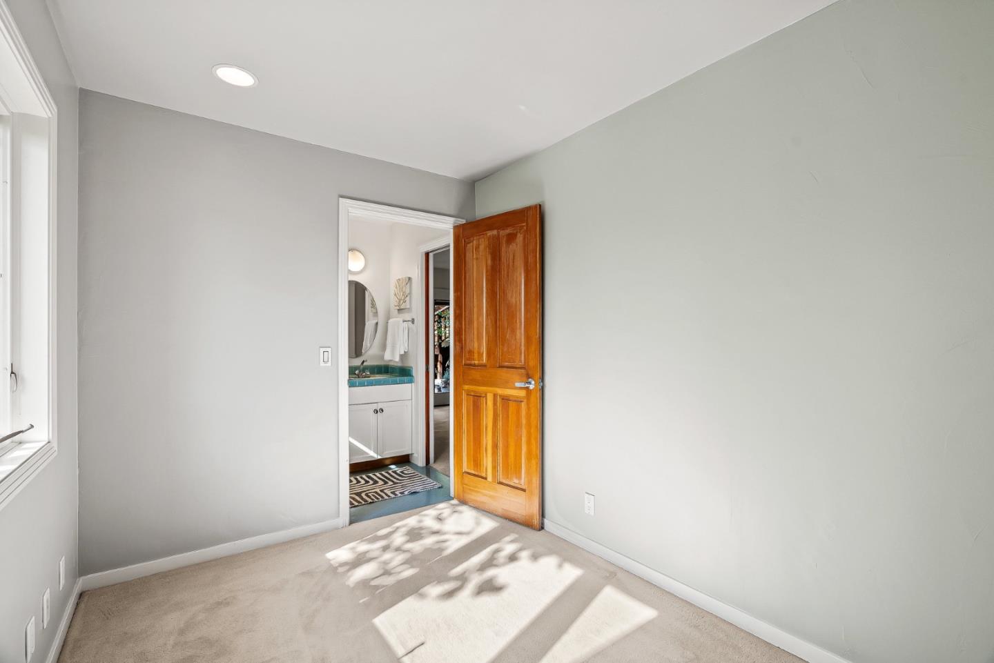 2222 Ocean Street Extension