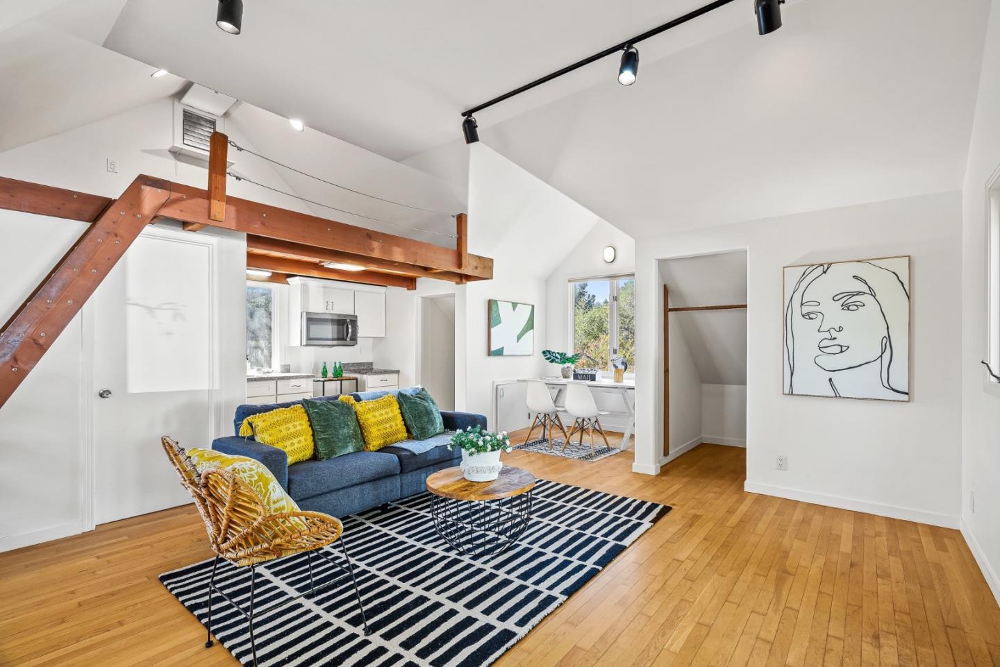 2222 Ocean Street Extension