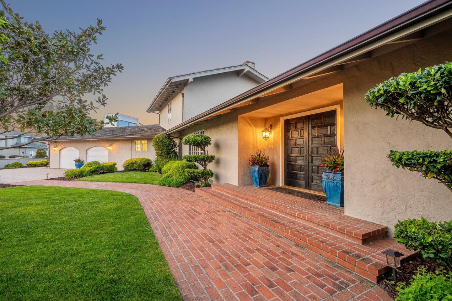 4250 Opal Cliff Drive