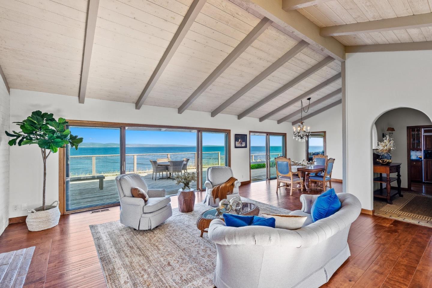 4250 Opal Cliff Drive