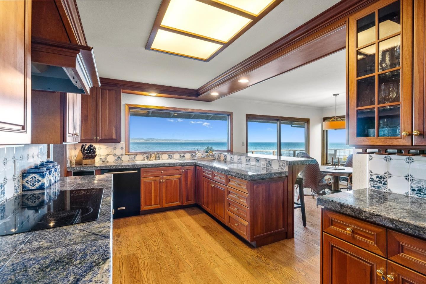 4250 Opal Cliff Drive