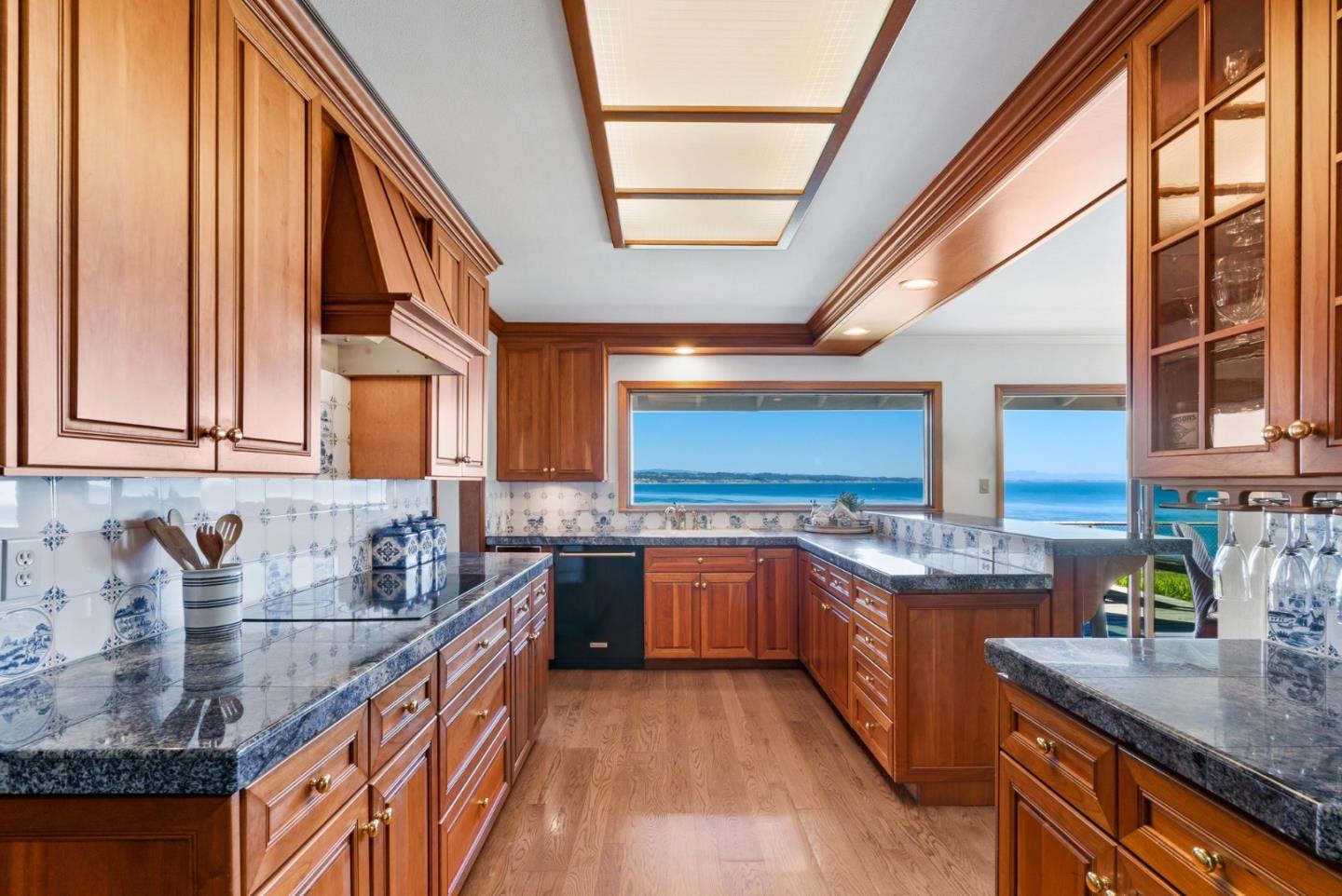 4250 Opal Cliff Drive