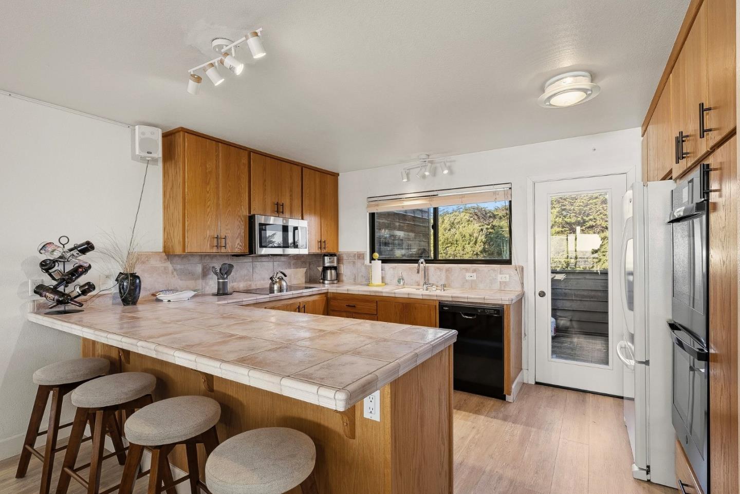 21 Cypress