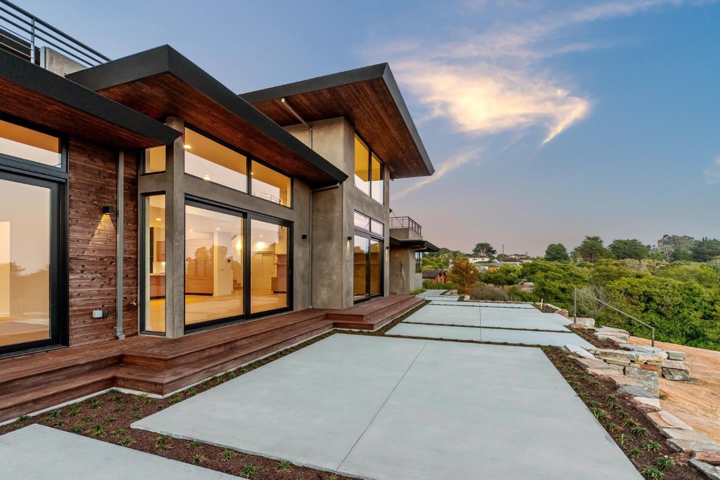 600 Sea View Terrace