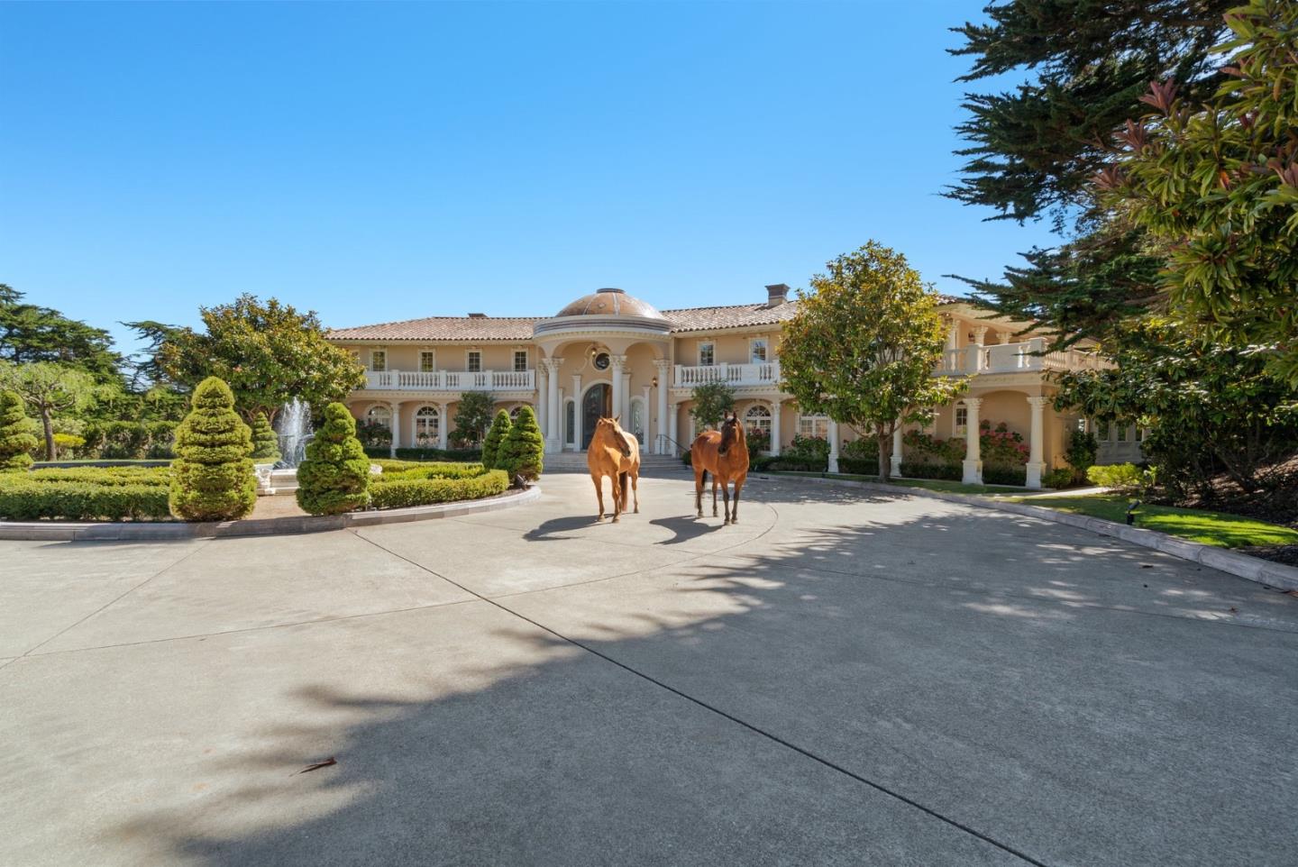 112 Holiday Drive