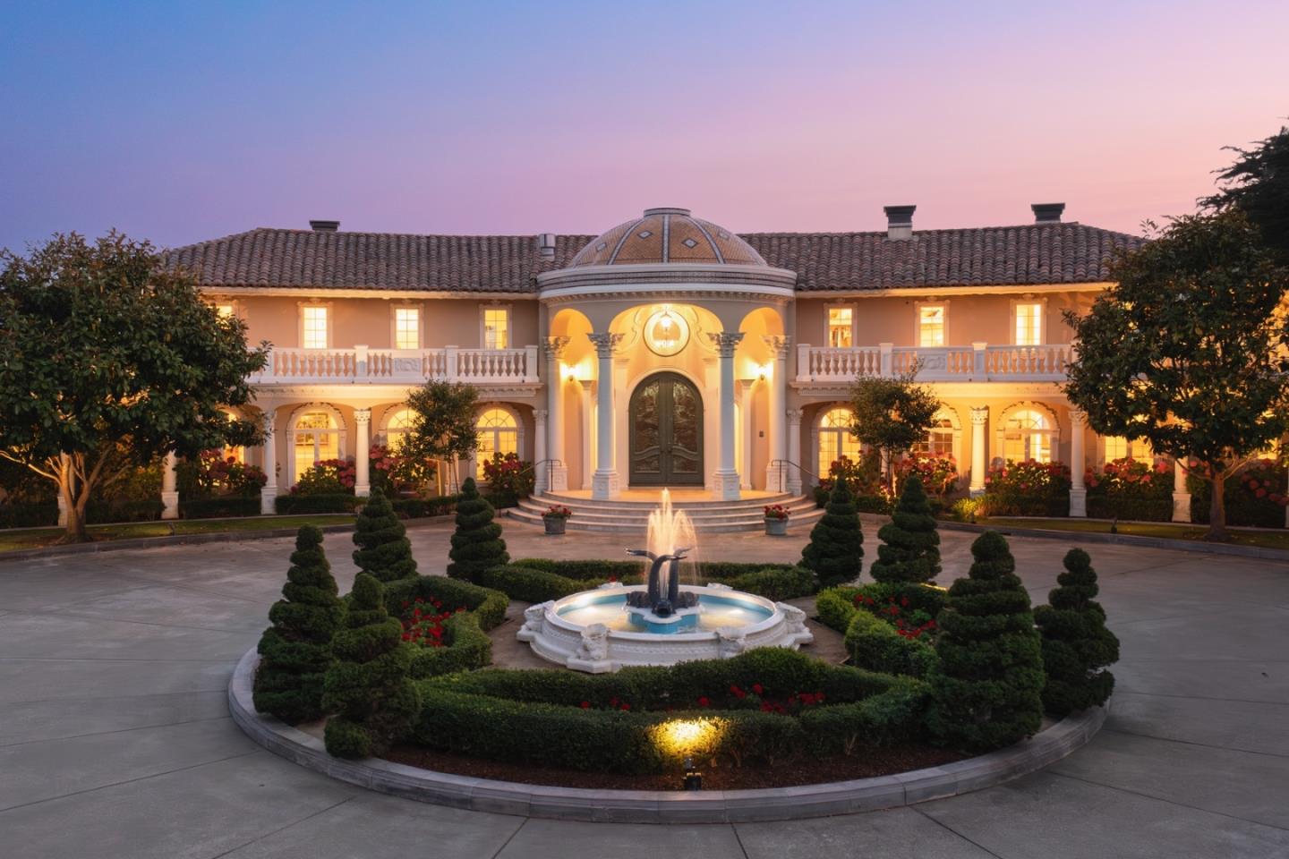 112 Holiday Drive