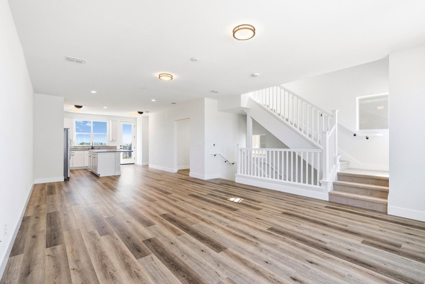 141 Skyline Vista Way