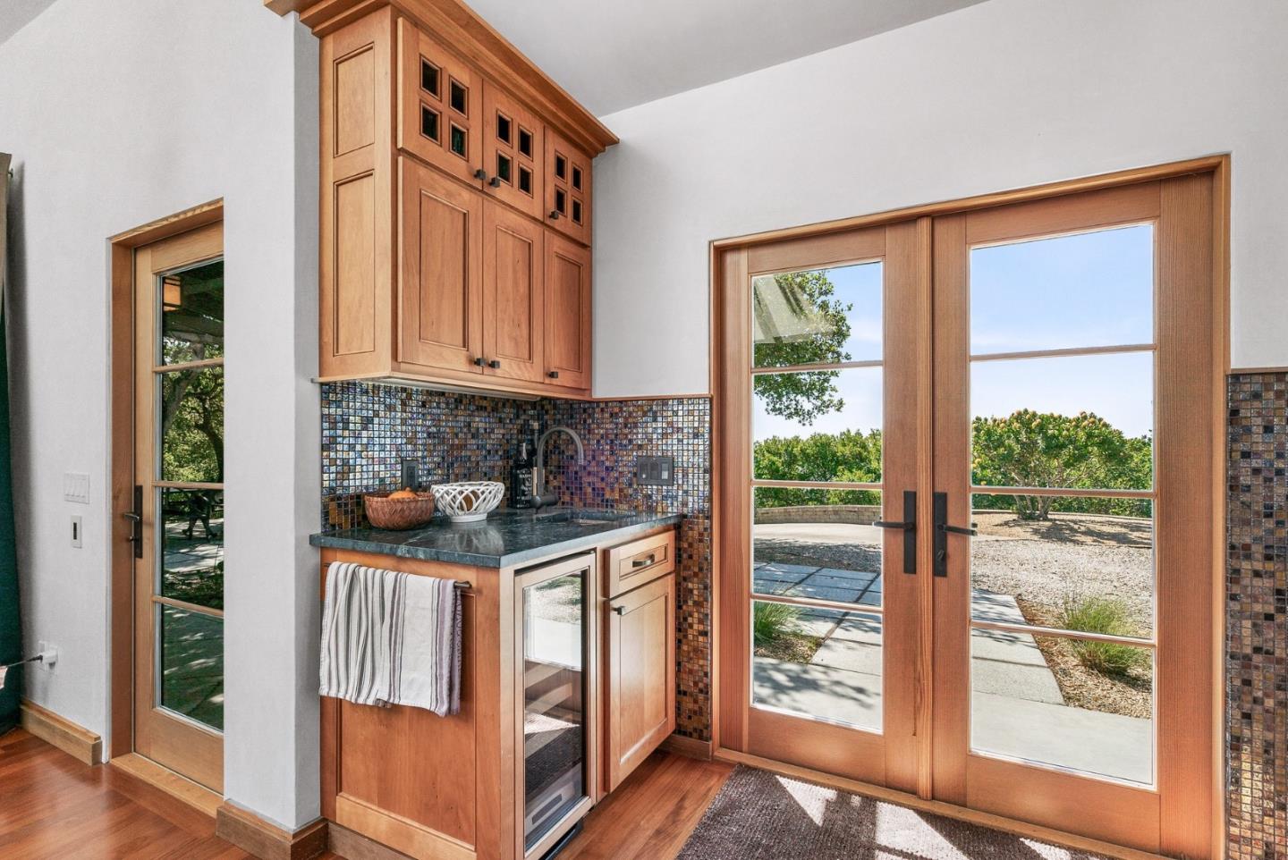 1205 Eagle Hill Road