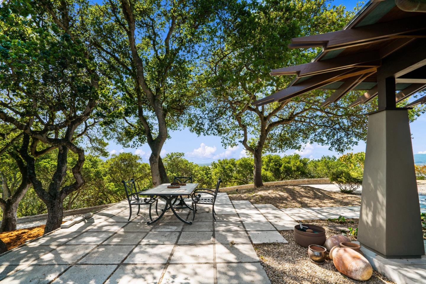 1205 Eagle Hill Road