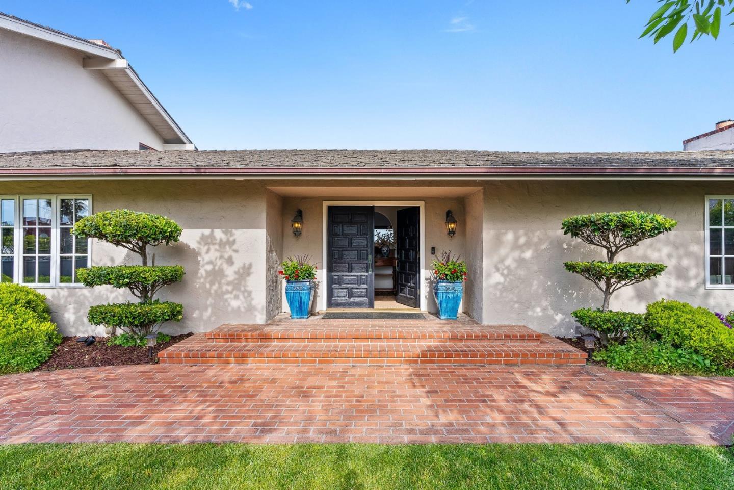 4250 Opal Cliff DR