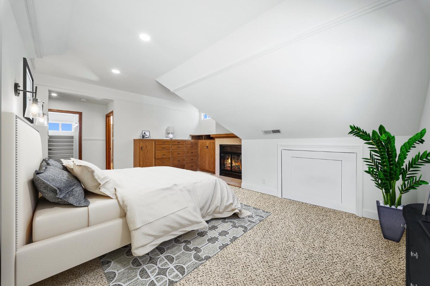 623 High ST