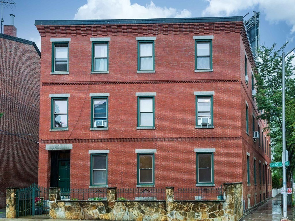 76 Fairmont # 1
