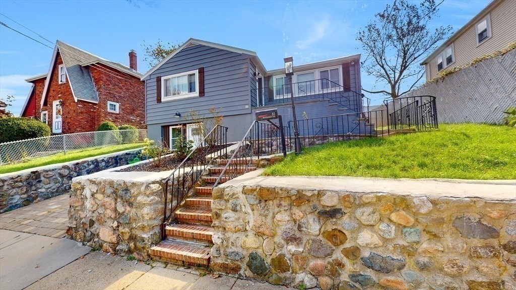 61 Montmorenci Ave # 61