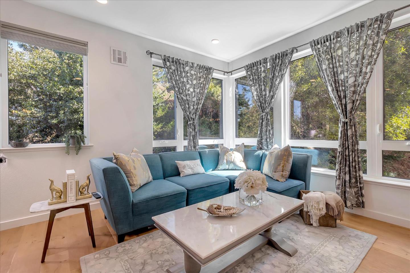400 El Camino Real Unit: 214