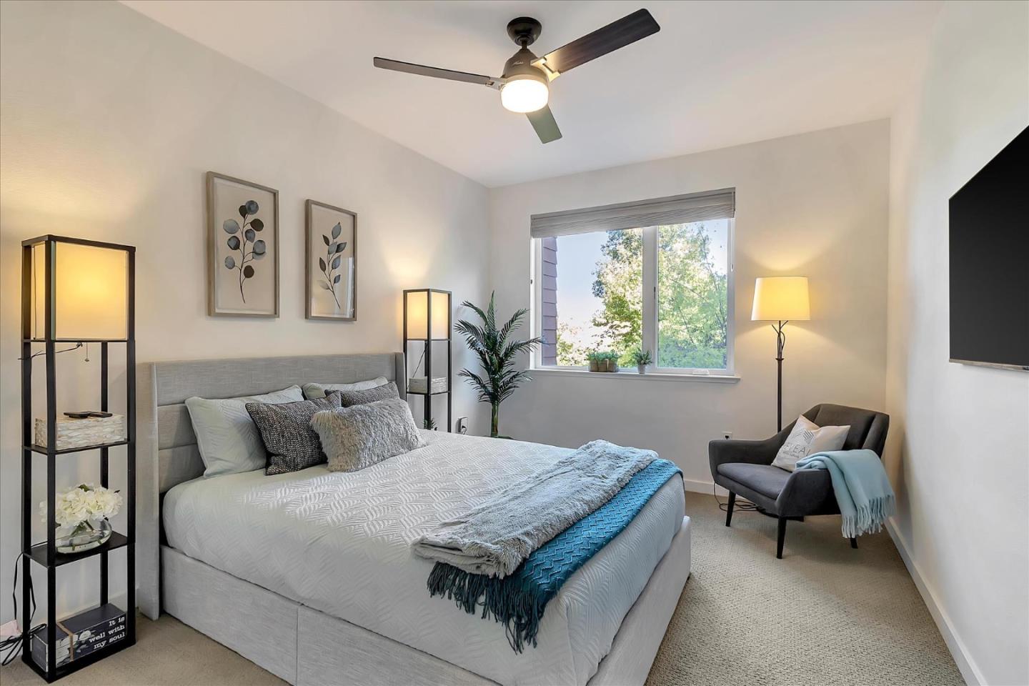 400 El Camino Real Unit: 214