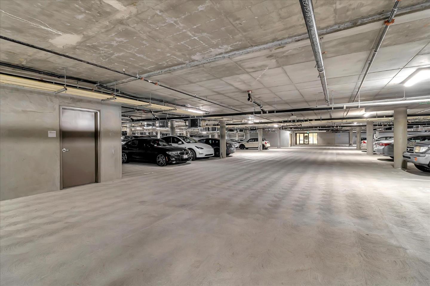 400 El Camino Real Unit: 214