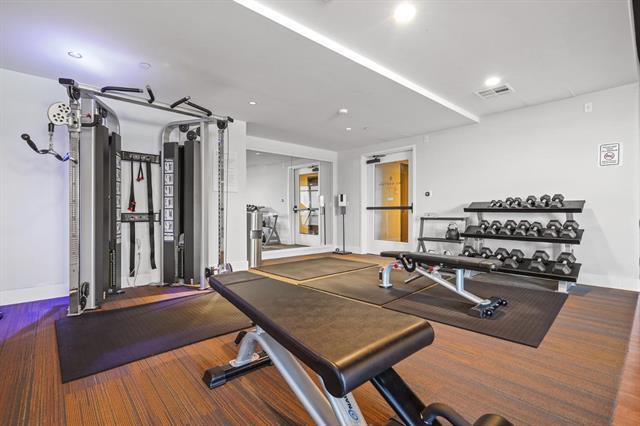 400 El Camino Real Unit: 214