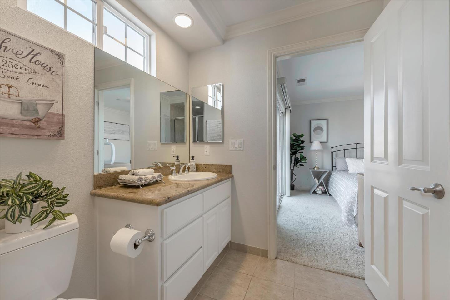 1136 Willow Village SQ