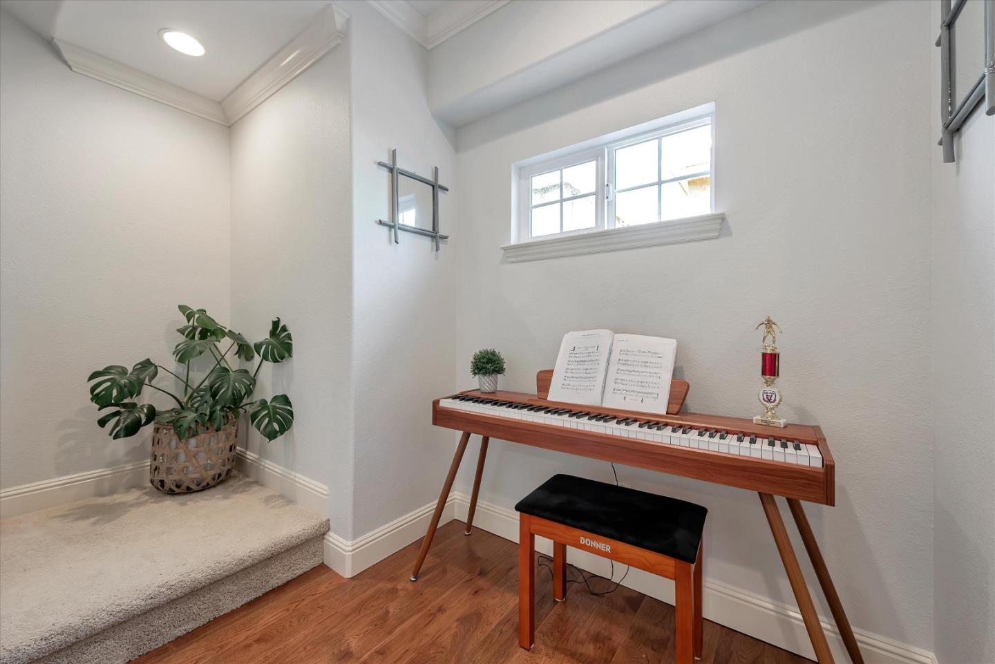 1136 Willow Village SQ