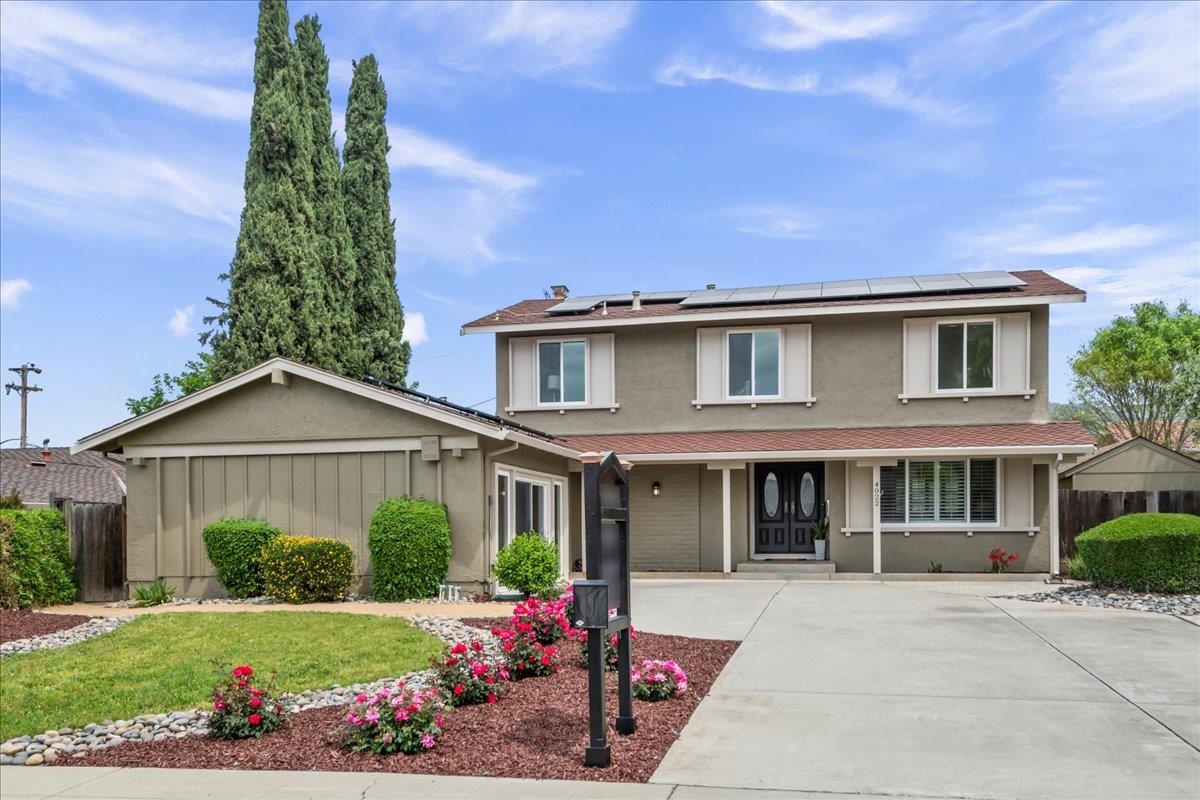 4022 Yerba Buena AVE