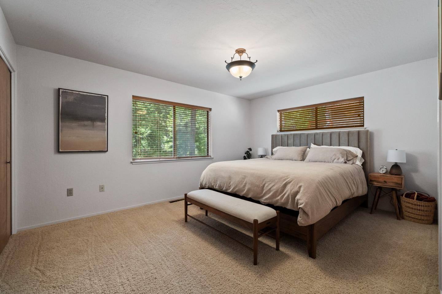 22150 Sarah CIR