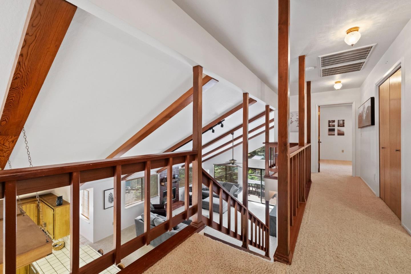 22150 Sarah CIR