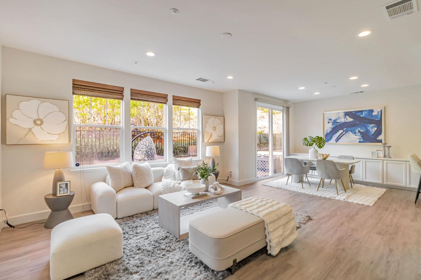 900 Live Oak WAY 903