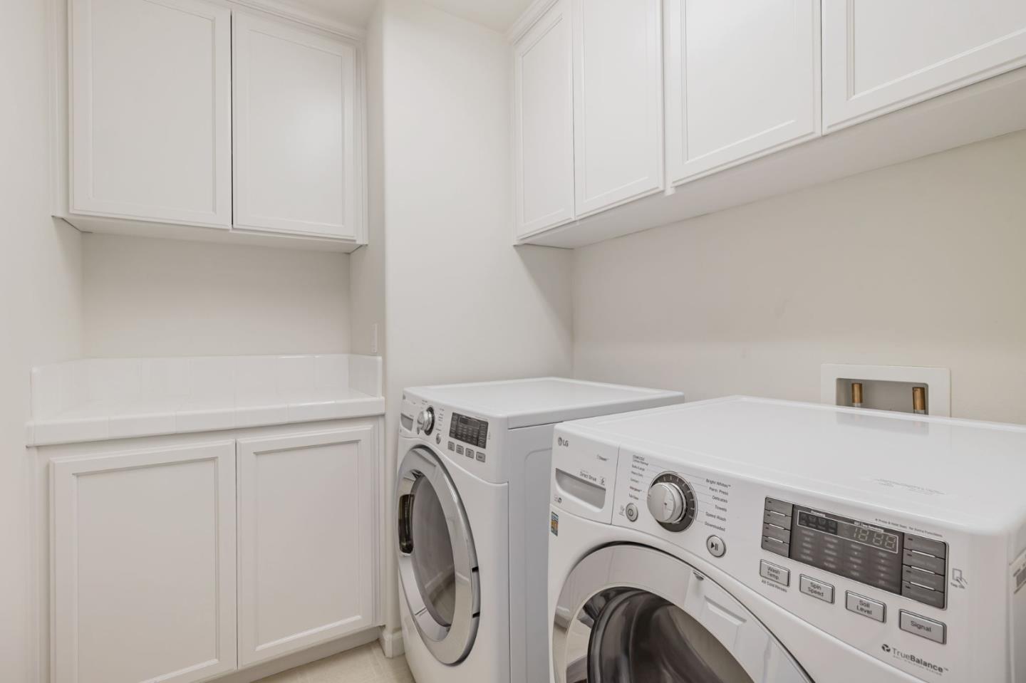 900 Live Oak WAY 903