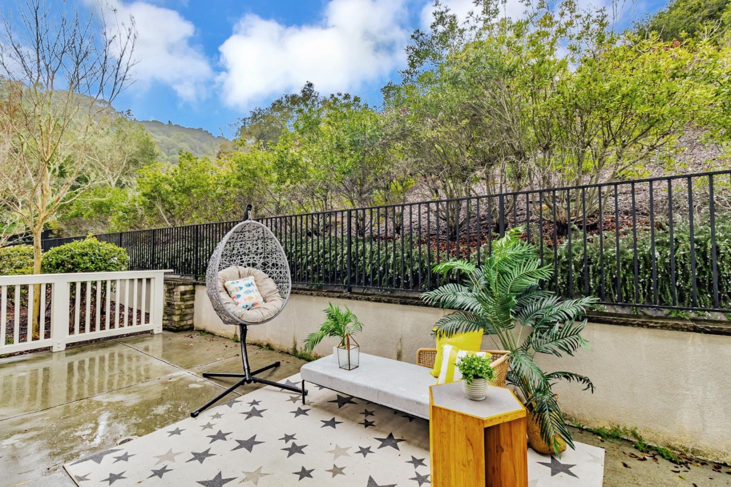 900 Live Oak WAY 903