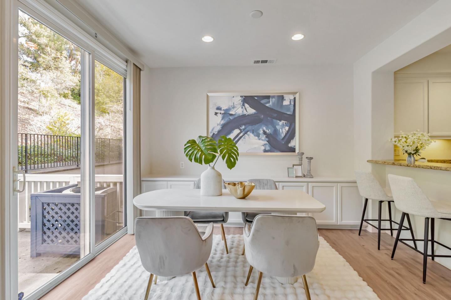 900 Live Oak WAY 903