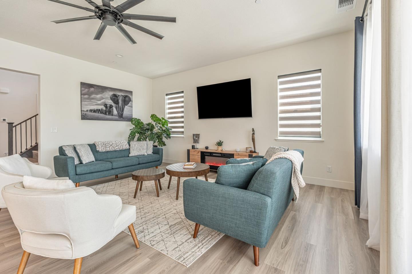 3188 Jake ST