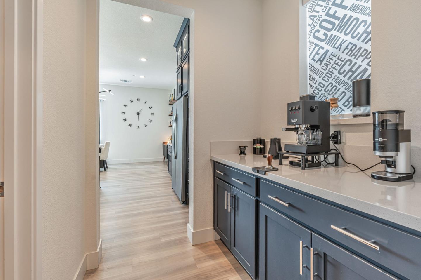 3188 Jake ST
