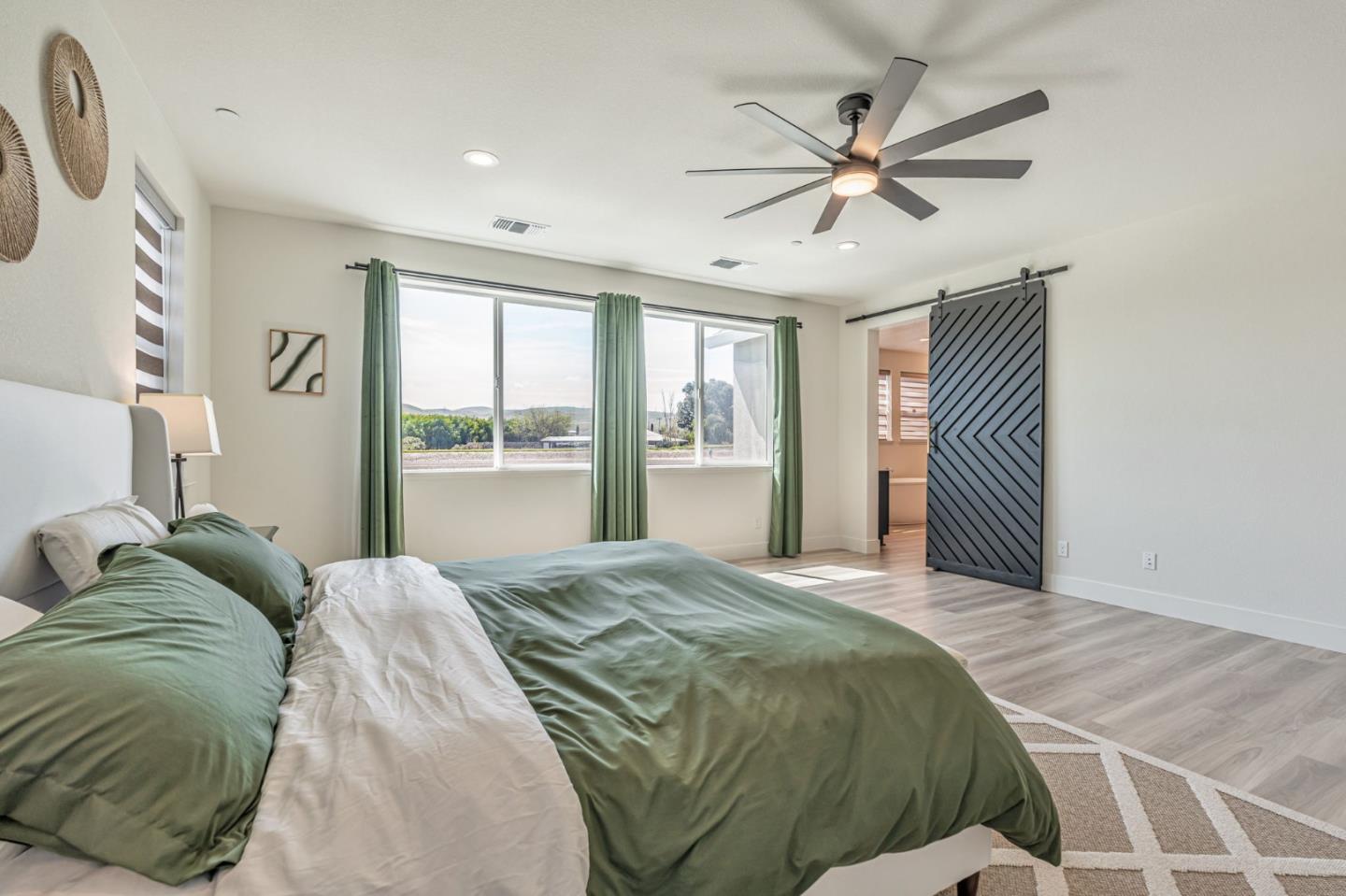 3188 Jake ST