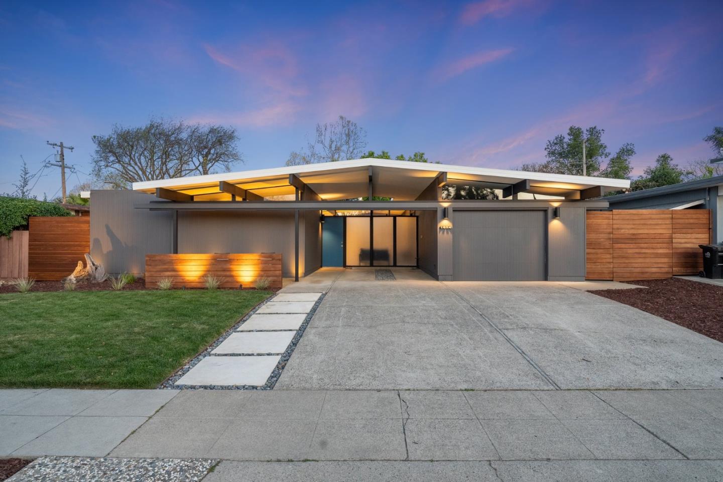1634 Andalusia WAY