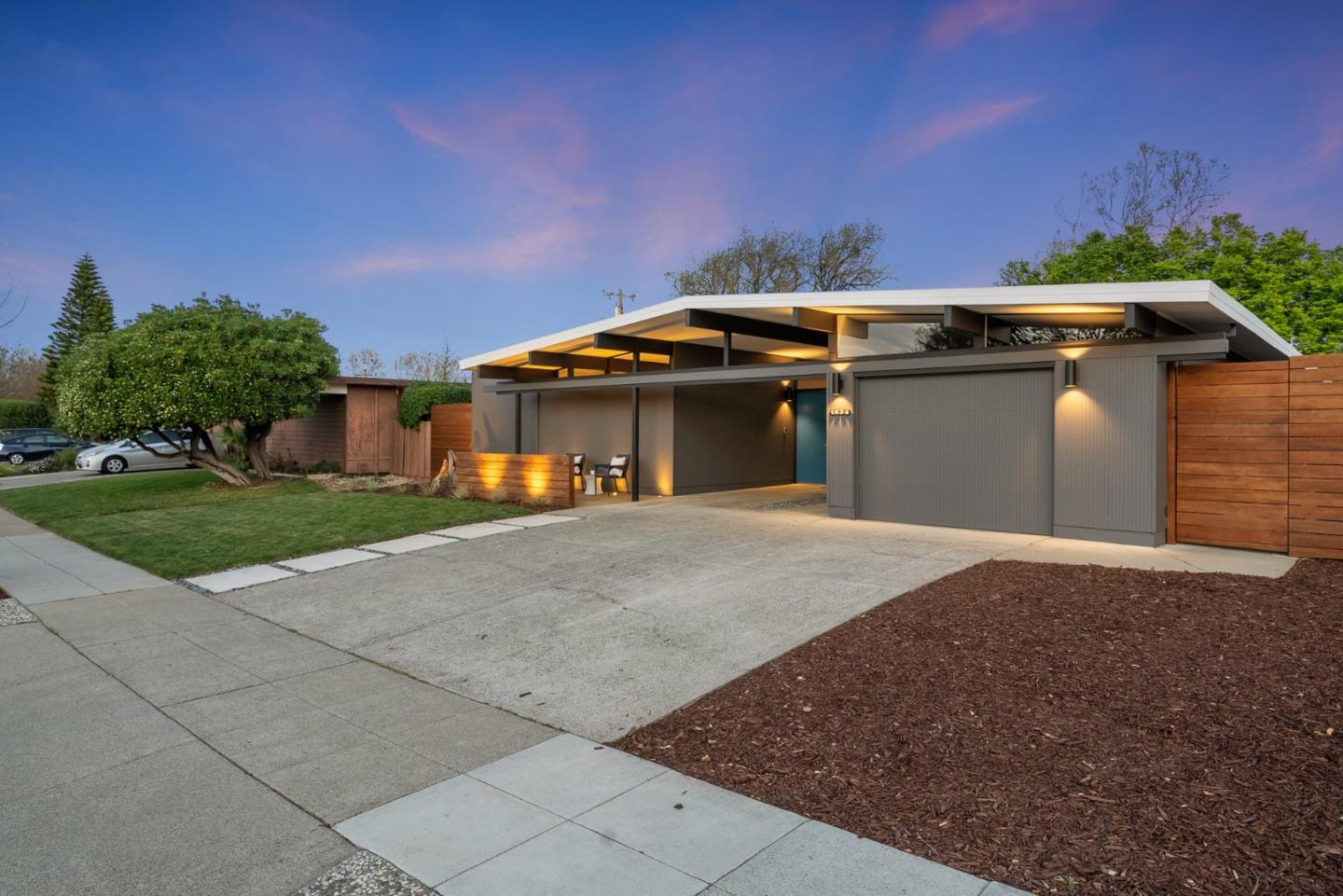 1634 Andalusia WAY