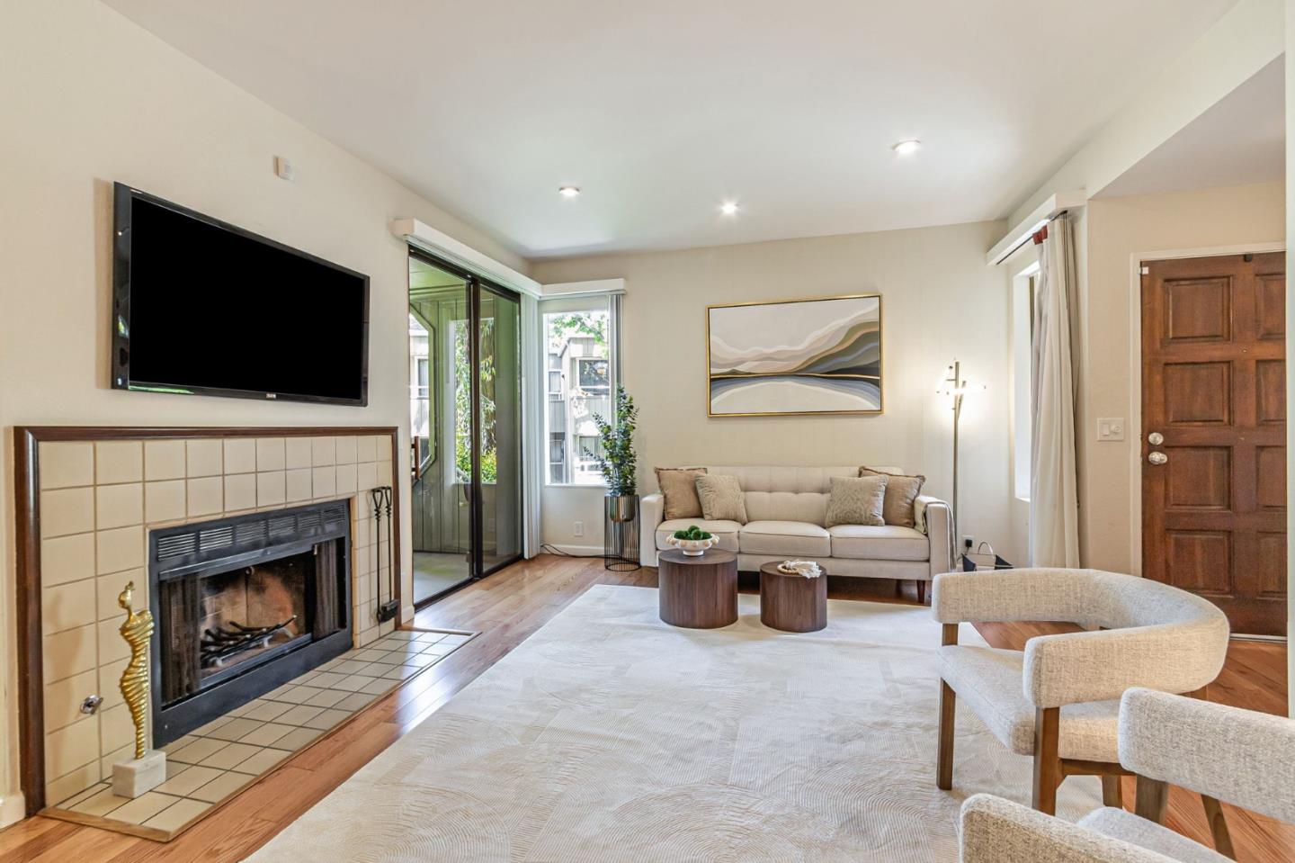 1763 Braddock CT
