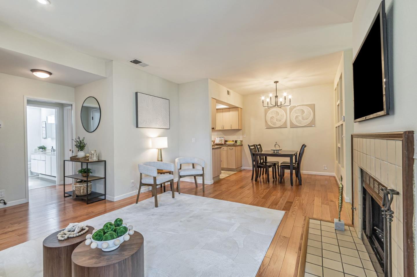 1763 Braddock CT