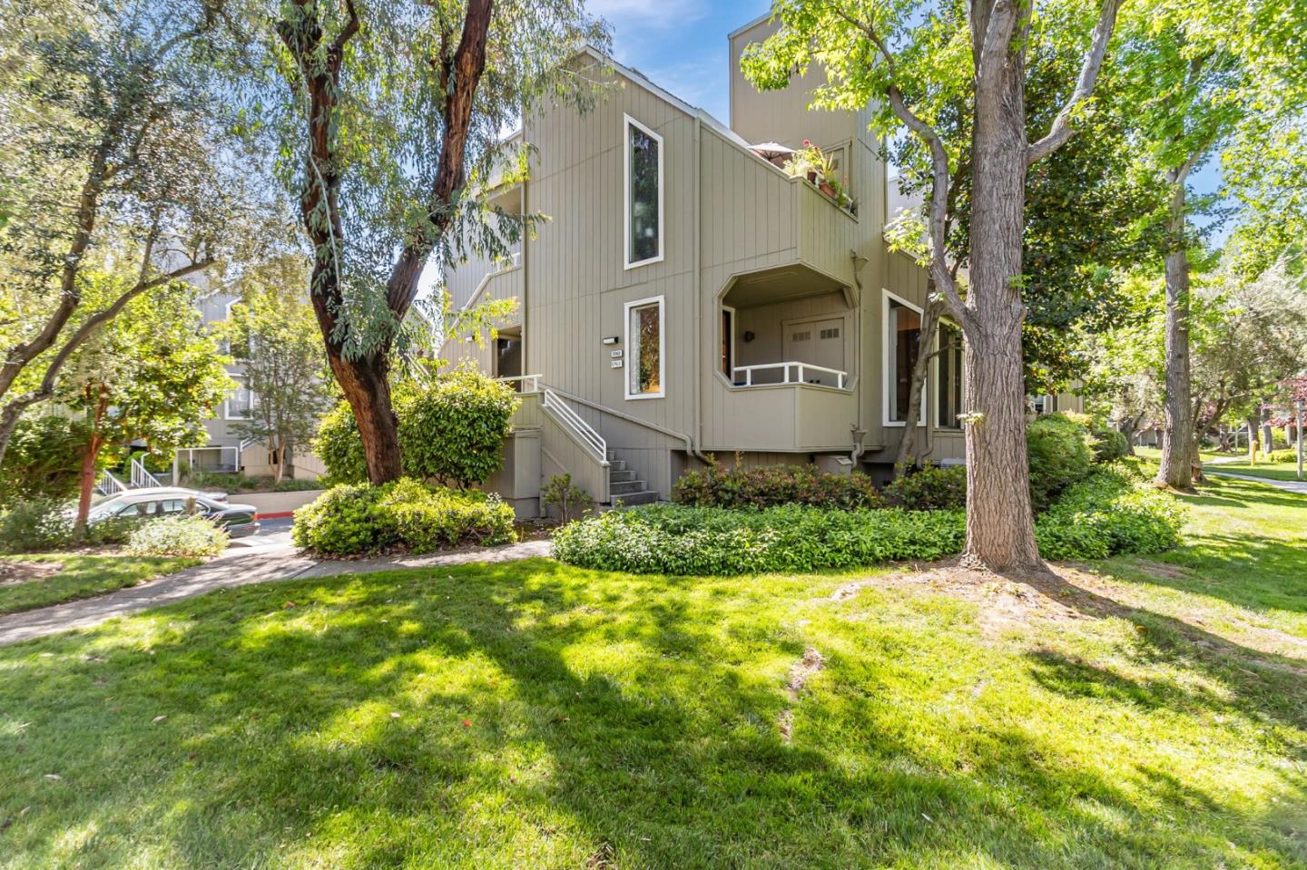 1763 Braddock CT