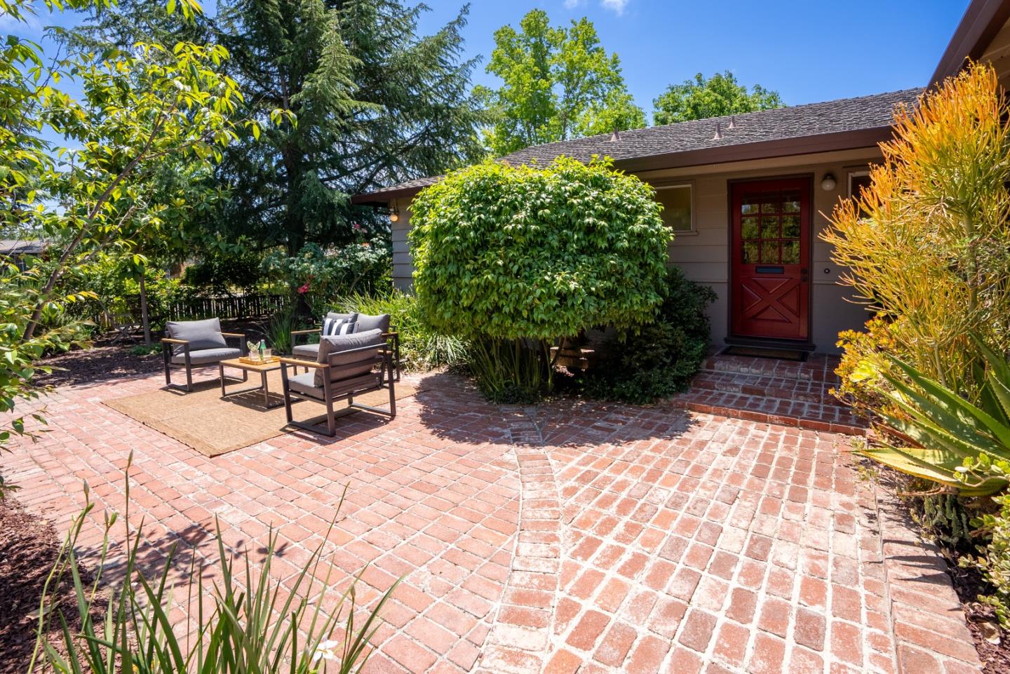 2685 Custer Drive
