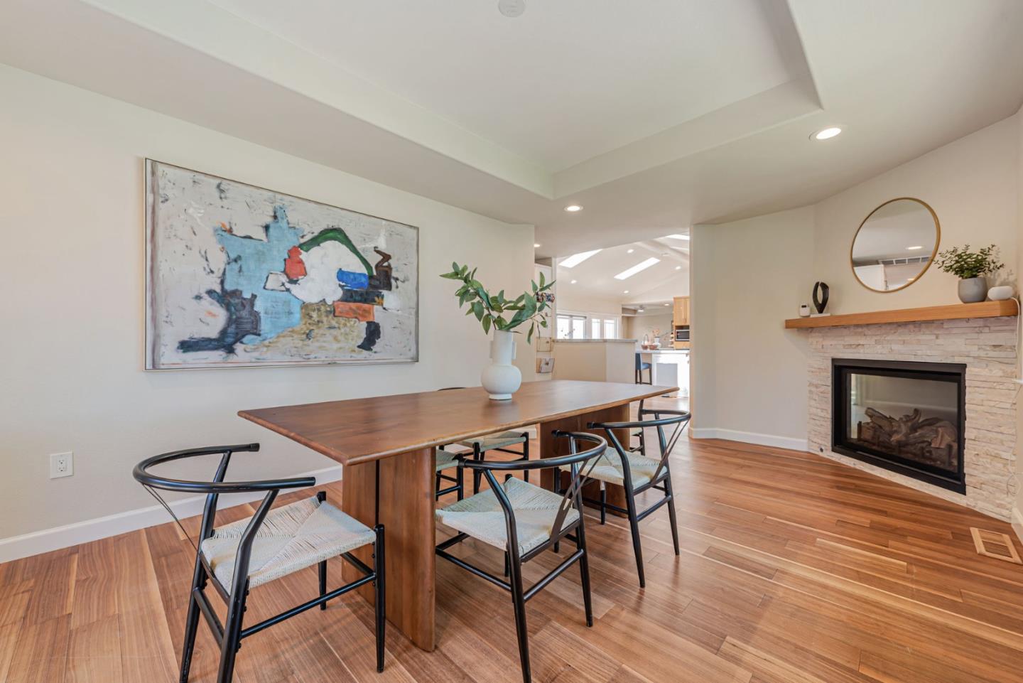 1151 Doralee Way
