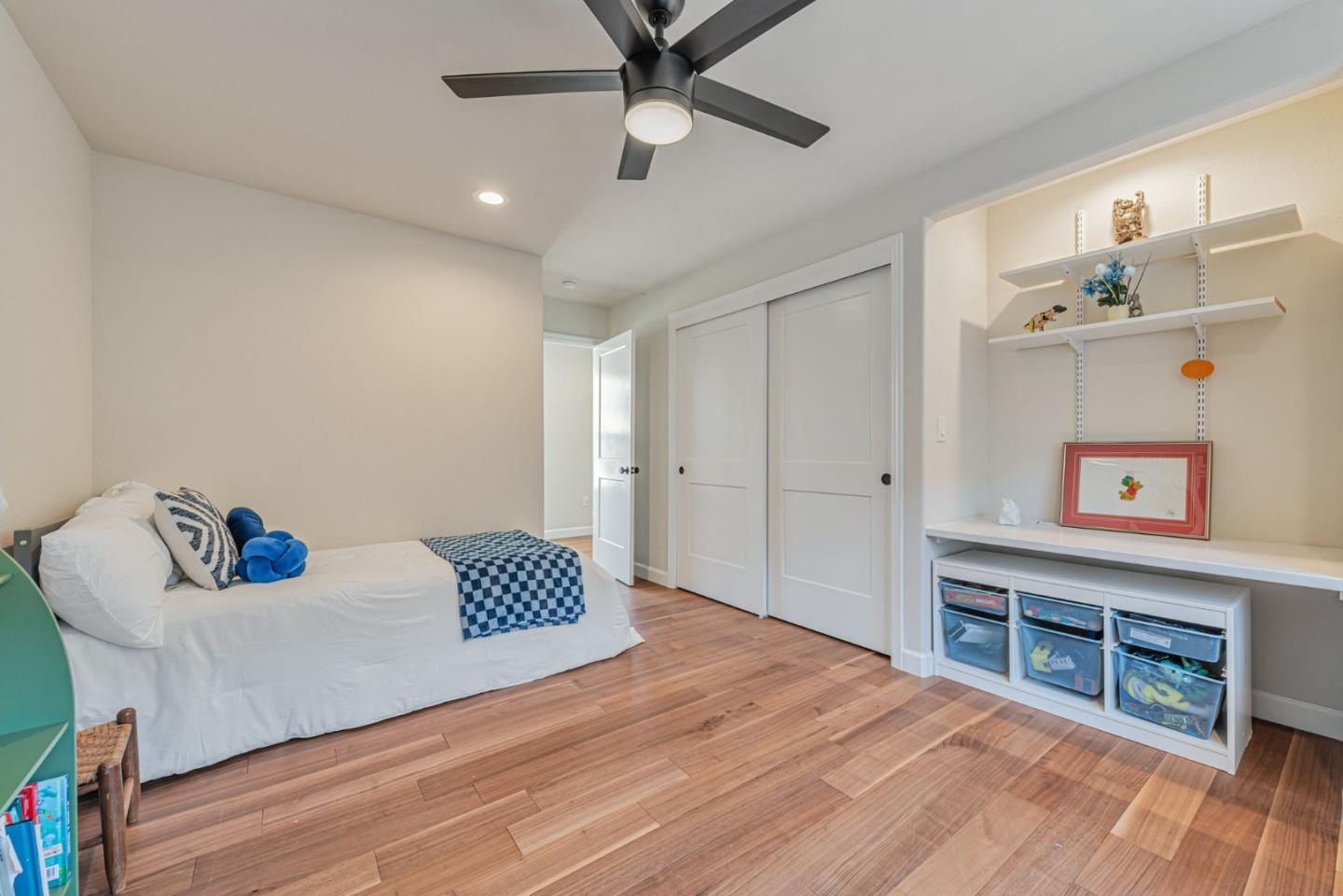 1151 Doralee Way