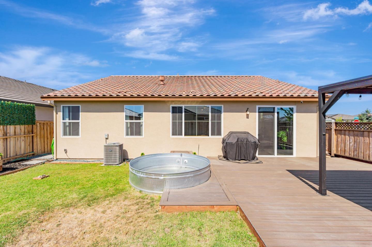 414 Ledro Way