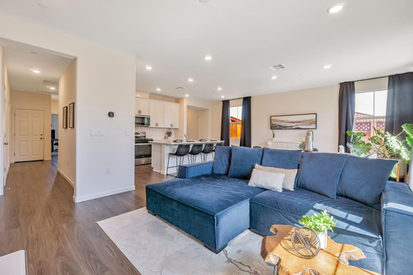 414 Ledro Way