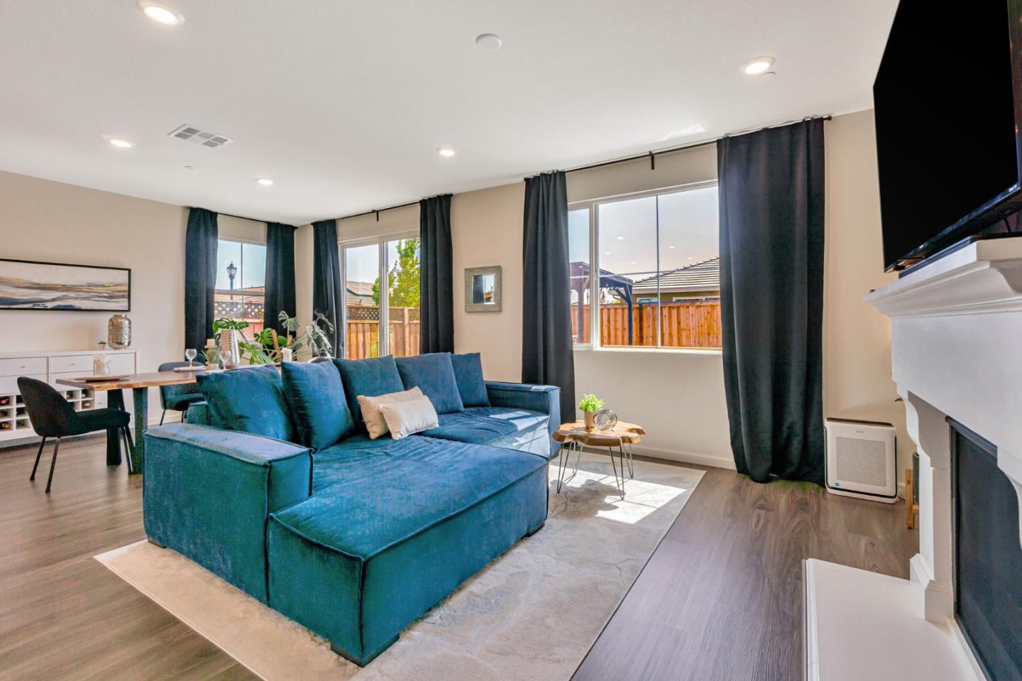 414 Ledro Way