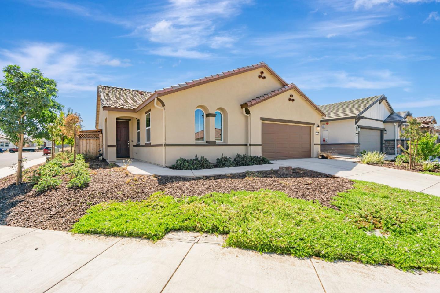 414 Ledro Way
