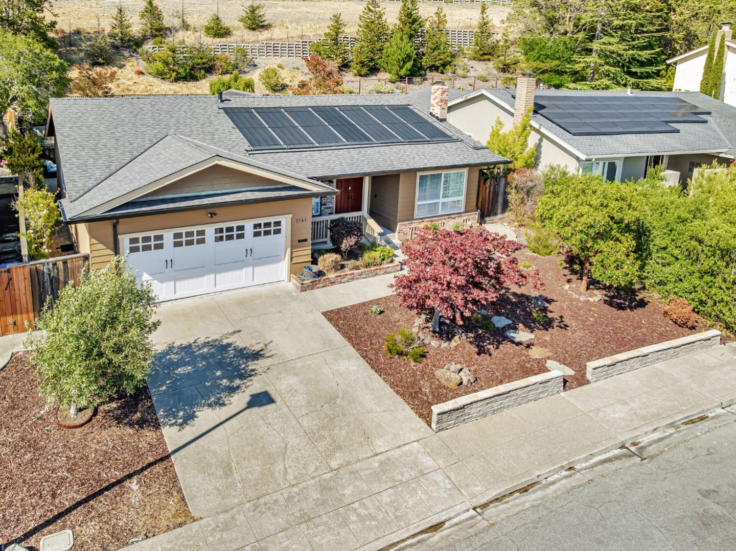 1741 Los Altos Drive